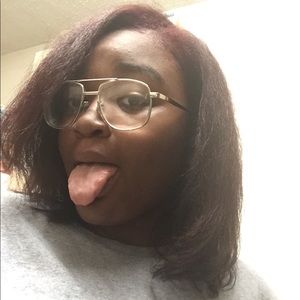 Meet your Posher, Sha’kaya